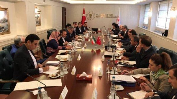 بیست و هفتمین نشست کمیسیون مشترک همکاری های مالی ایران و ترکیه در آنکارا افتتاح شد