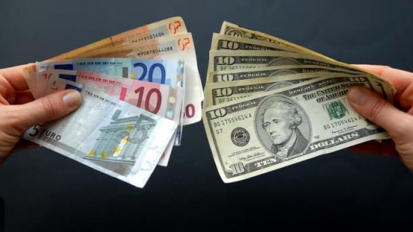 کاهش تزریق ارز به بازار عمده فروشی کاهش تزریق ارز به بازار عمده فروشی