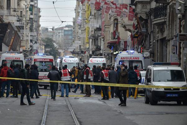 خودروی گردشگران خارجی در ترکیه مورد حمله مسلحانه نهاده شد