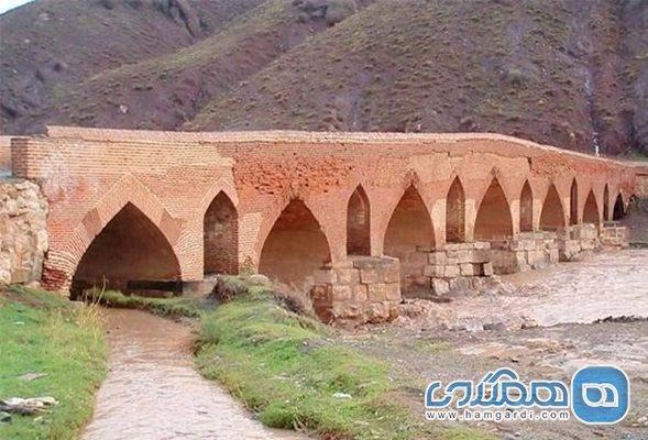 پل خاتون خوی یکی از پل های دیدنی آذربایجان غربی است پل خاتون خوی یکی از پل های دیدنی آذربایجان غربی است