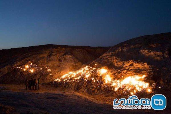 کوه آتشین رامهرمز یکی از جاذبه های دیدنی استان خوزستان است