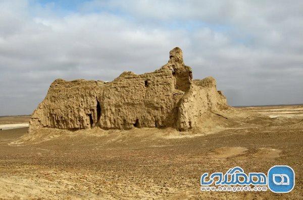 شناسایی 23 محوطه و تپه که عمدتا مربوط به اواخر دوره چهارم شناسایی 23 محوطه و تپه که عمدتا مربوط به اواخر دوره چهارم شهر سوخته هستند