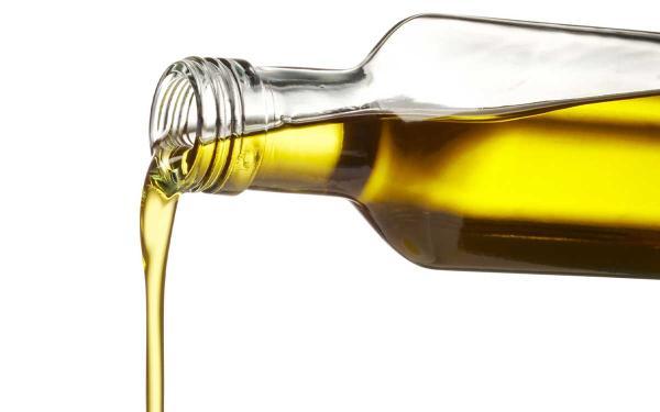 لذت طعم های نو با استفاده از انواع روغن و رب لذت طعم های نو با استفاده از انواع روغن و رب